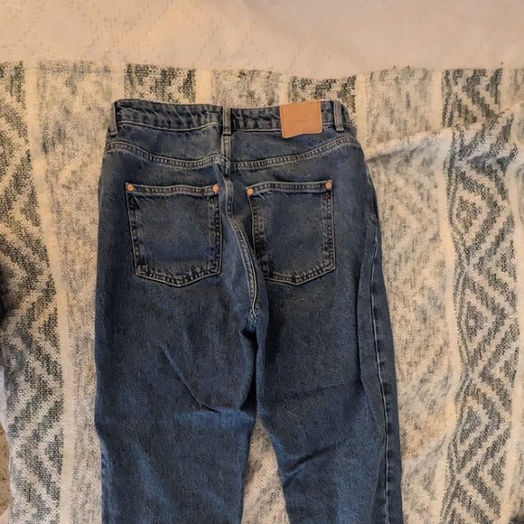 Zara High Rise Z1975 Straight Leg Jeans - Size 8 - Picture 4 of 4